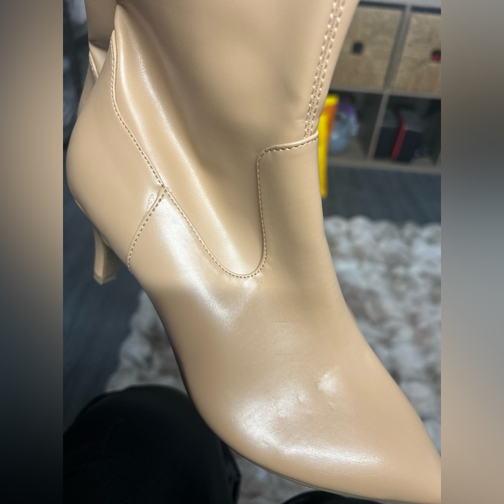 NWOT DV by Dolce Vita Audra Tan Ankle Boots - Picture 7 of 7